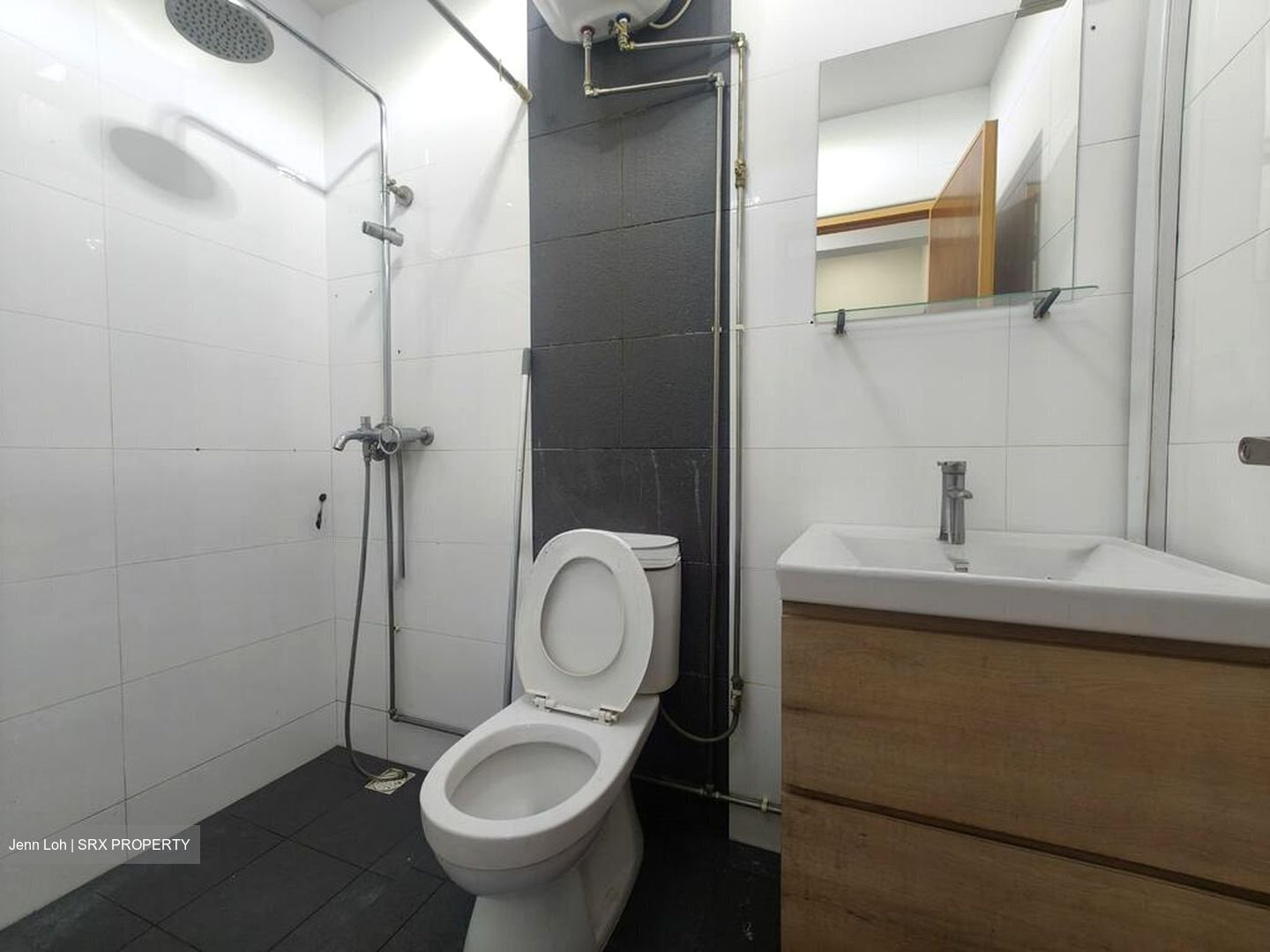 Upper Serangoon Shopping Centre (D19), Apartment #522805911